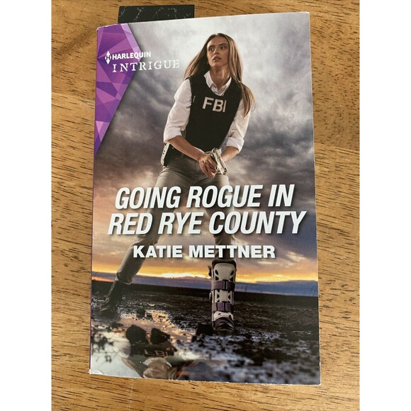 Autographed! Secure One Ser.: Going Rogue in Red Rye County‎ by Katie Mettner - Picture 1 of 3